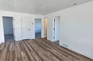 522 E Gilmour, Grantsville, UT 84029 - Photo 11