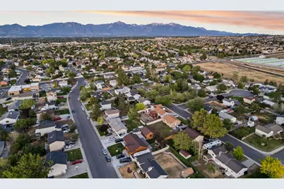6486 W 4200 S, West Valley, UT 84128 - Photo 35