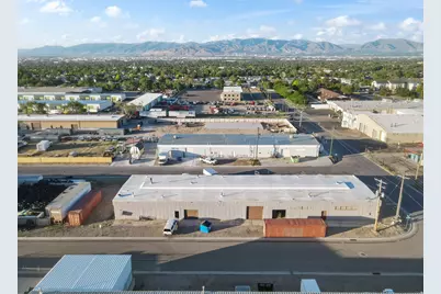 5162 W Lightning Ln S, Kearns, UT 84118 - Photo 9