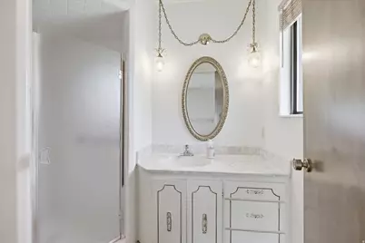 1205 N 1600 E, Logan, UT 84341 - Photo 21