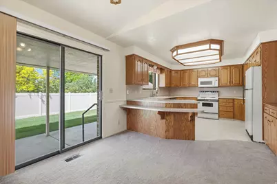 1205 N 1600 E, Logan, UT 84341 - Photo 11