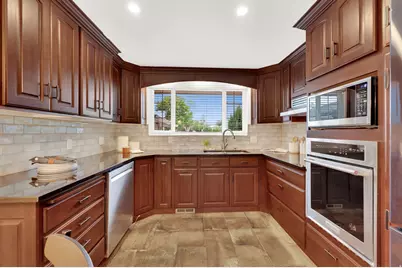 4603 S Beechwood Rd W, Taylorsville, UT 84123 - Photo 11