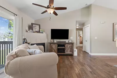 3462 W Melody Creek Cir S, Riverton, UT 84065 - Photo 11