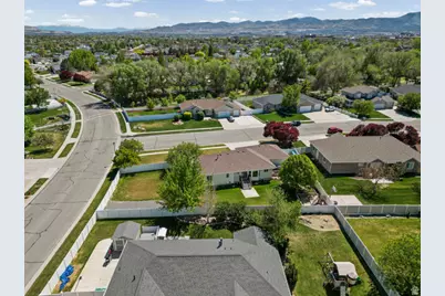 3462 W Melody Creek Cir S, Riverton, UT 84065 - Photo 45