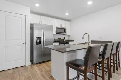 3897 S Silver Bank Dr, Magna, UT 84044 - Photo 9