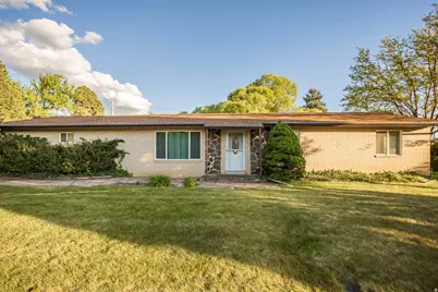 2124 E Cherry Ln, Layton, UT 84040 - Photo 1