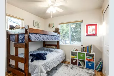 2124 E Cherry Ln, Layton, UT 84040 - Photo 21