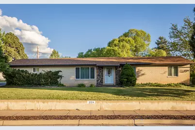 2124 E Cherry Ln, Layton, UT 84040 - Photo 37