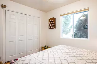 2124 E Cherry Ln, Layton, UT 84040 - Photo 19