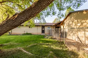 2124 E Cherry Ln, Layton, UT 84040 - Photo 31