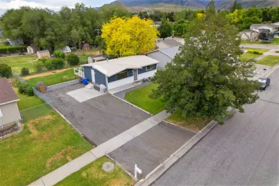 285 W 300 N, Smithfield, UT 84335 - Photo 35