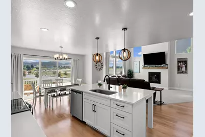 58 N Desert Sage Cir, Saratoga Springs, UT 84045 - Photo 7