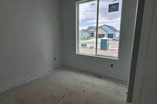 343 E Dutton, Grantsville, UT 84029 - Photo 11