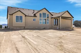 343 E Dutton Ct, Grantsville, UT 84029 - Photo 15