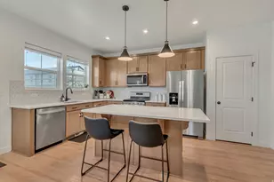 9399 N Vernham Ln, Eagle Mountain, UT 84005 - Photo 7