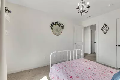 9399 N Vernham Ln, Eagle Mountain, UT 84005 - Photo 17