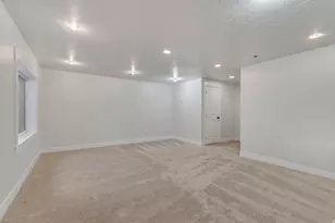 9399 N Vernham Ln, Eagle Mountain, UT 84005 - Photo 21