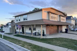 5421 S 2775 W, Roy, UT 84067 - Photo 3