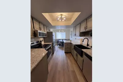 5421 S 2775 W, Roy, UT 84067 - Photo 13