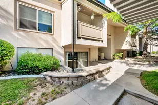 955 E Creek Hill Ln, Midvale, UT 84047 - Photo 3