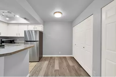 955 E Creek Hill Ln #10, Midvale, UT 84047 - Photo 7