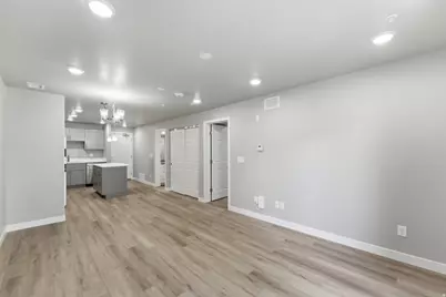 1032 E 400 S #609B, Salt Lake City, UT 84102 - Photo 11
