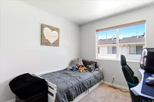 80 Peregrine Ln, Bountiful, UT 84010 - Photo 15