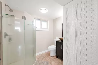 7187 S 1700 E, Cottonwood Heights, UT 84121 - Photo 13