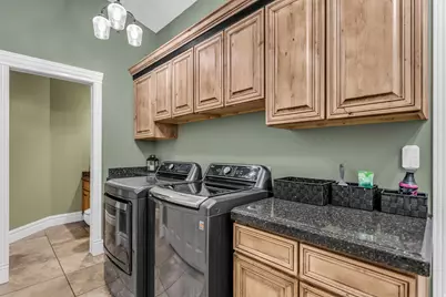 740 E 100 S, Hyde Park, UT 84318 - Photo 17
