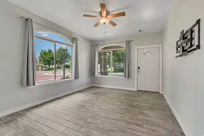 677 W Villa Dr S, Sandy, UT 84070 - Photo 5