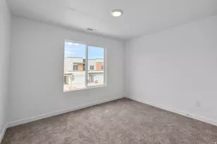 2133 S Wolverine Way, Washington, UT 84780 - Photo 15