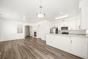 486 N Kent Dr W, North Salt Lake, UT 84054 - Photo 9