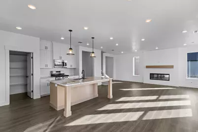 676 N 275 E, Providence, UT 84332 - Photo 17