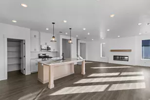 676 N 275 E, Providence, UT 84332 - Photo 17