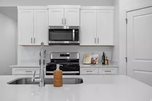 1624 S Staircase Wy, Washington, UT 84780 - Photo 17