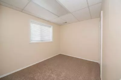 2090 E Greenwich Cir S, Sandy, UT 84093 - Photo 17