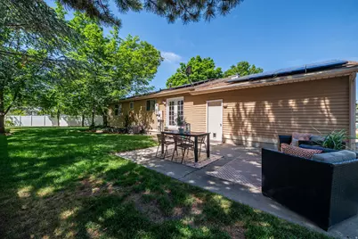2090 E Greenwich Cir S, Sandy, UT 84093 - Photo 21