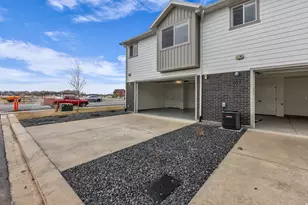 295 E 1650 N, North Ogden, UT 84404 - Photo 23