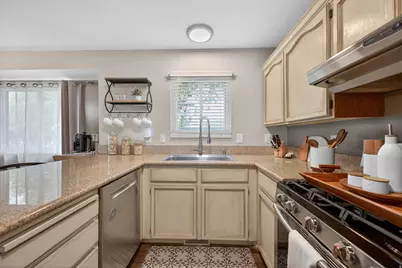 990 W 2600 N, Layton, UT 84041 - Photo 7