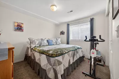 990 W 2600 N, Layton, UT 84041 - Photo 23