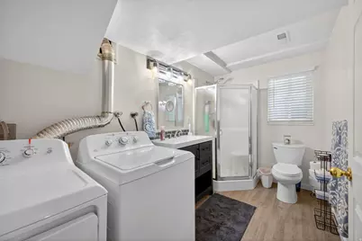 990 W 2600 N, Layton, UT 84041 - Photo 25