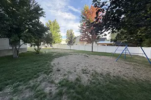 1037 W 550 N, Pleasant Grove, UT 84062 - Photo 15