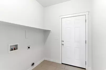 2064 W Orchard Harvest Dr, Kaysville, UT 84037 - Photo 31