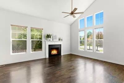 2064 W Orchard Harvest Dr, Kaysville, UT 84037 - Photo 9