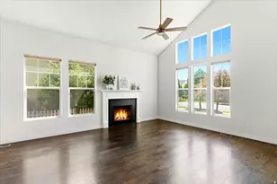 2064 W Orchard Harvest Dr, Kaysville, UT 84037 - Photo 9