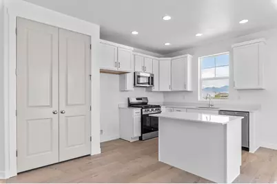 559 W Williams Ln, Grantsville, UT 84029 - Photo 13