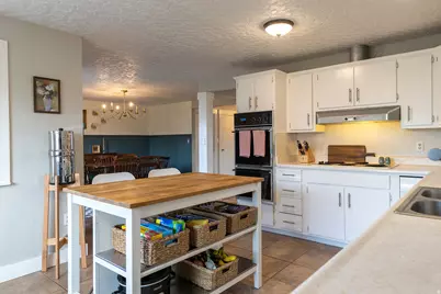 3280 W 300 N, West Point, UT 84015 - Photo 11