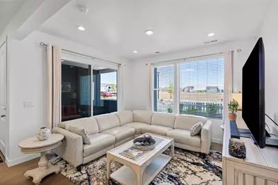 6673 W Meadow Grass Dr, South Jordan, UT 84009 - Photo 11