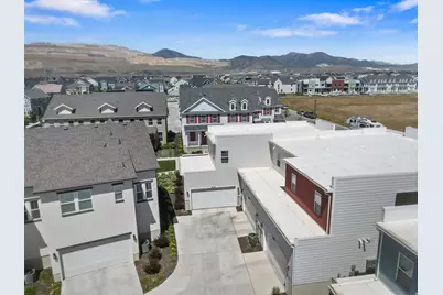 6673 W Meadow Grass Dr, South Jordan, UT 84009 - Photo 29