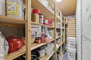 85 N 100 E, Millville, UT 84326 - Photo 23